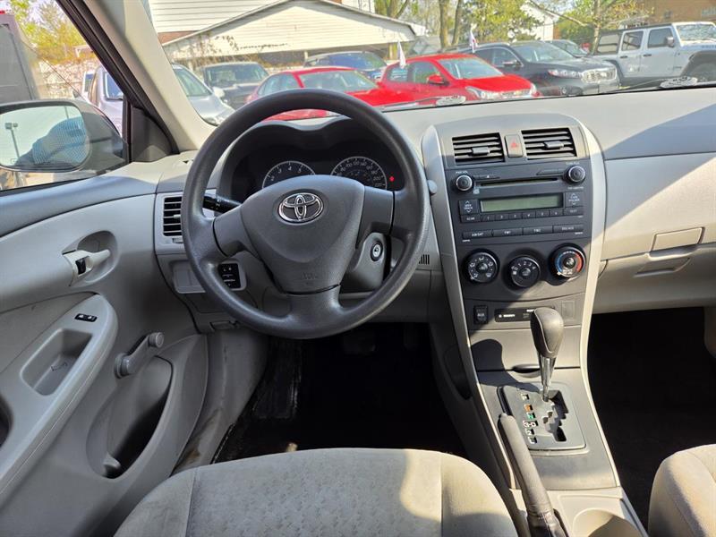 2010 Toyota Corolla - Image 13