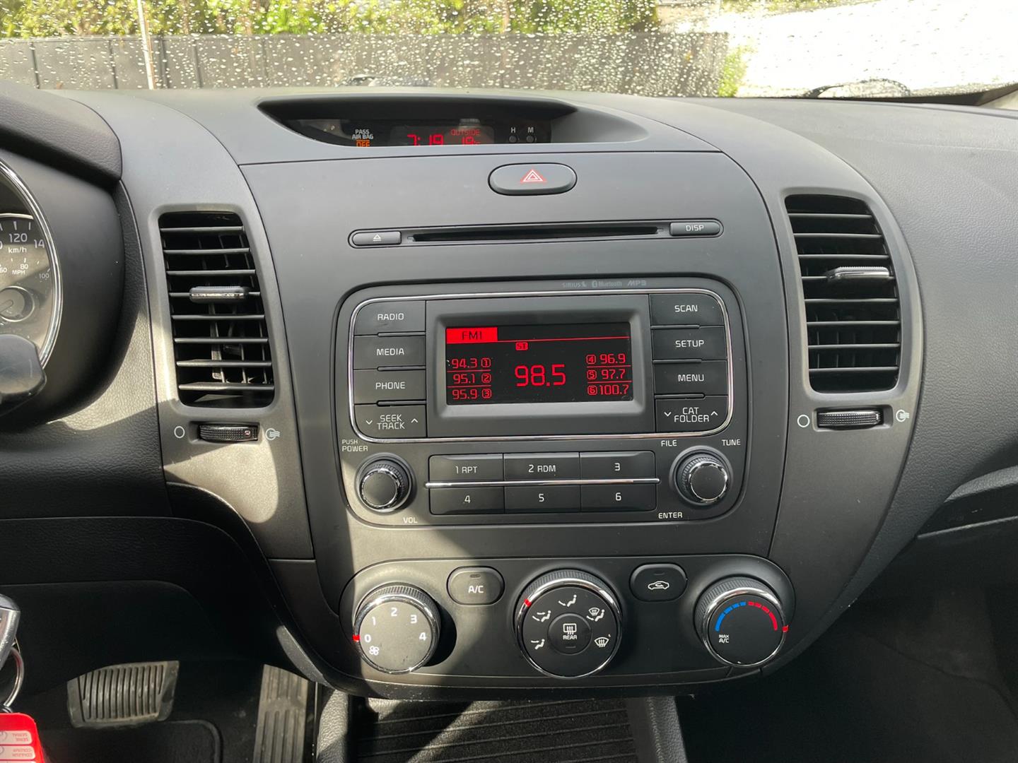 kia Forte 2016 - 14