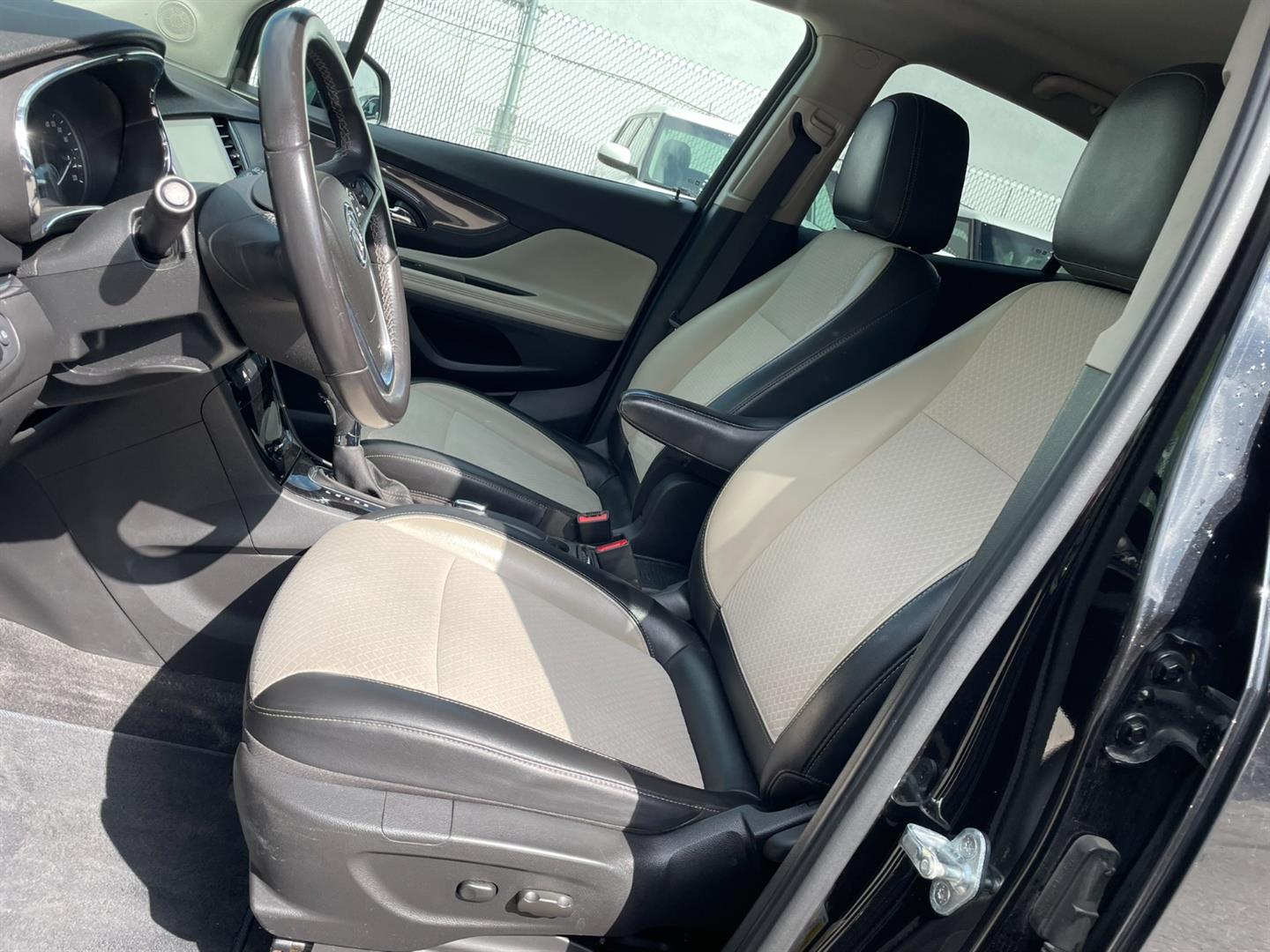 buick Encore 2020 - 10
