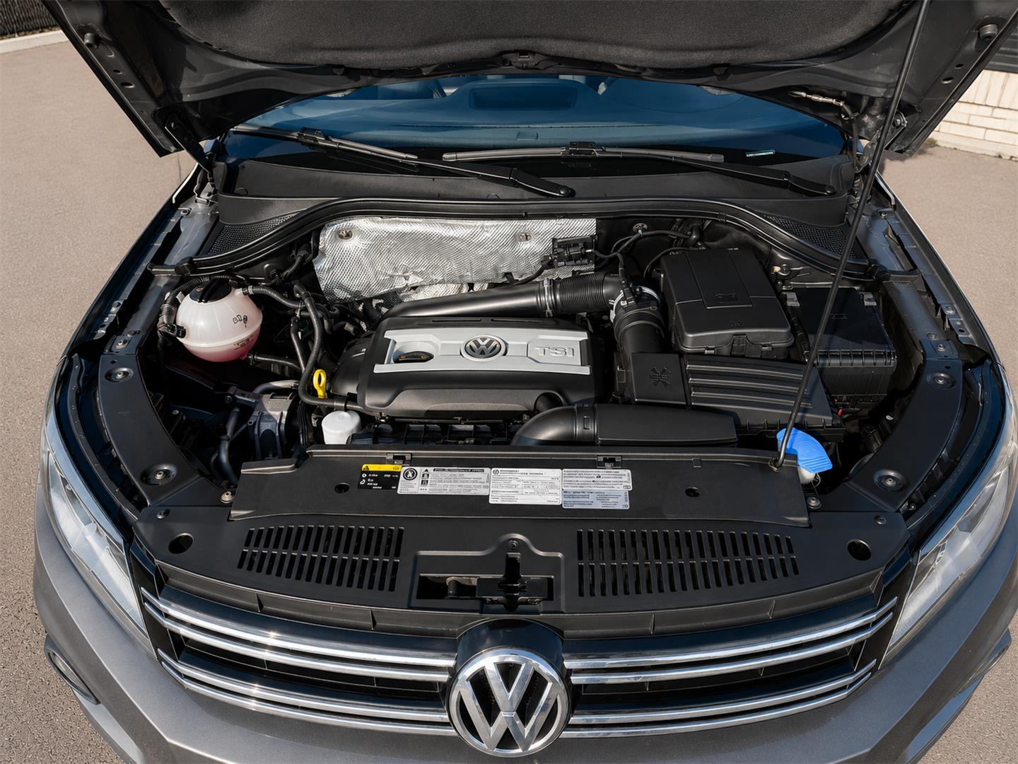 volkswagen Tiguan 2015 - 15