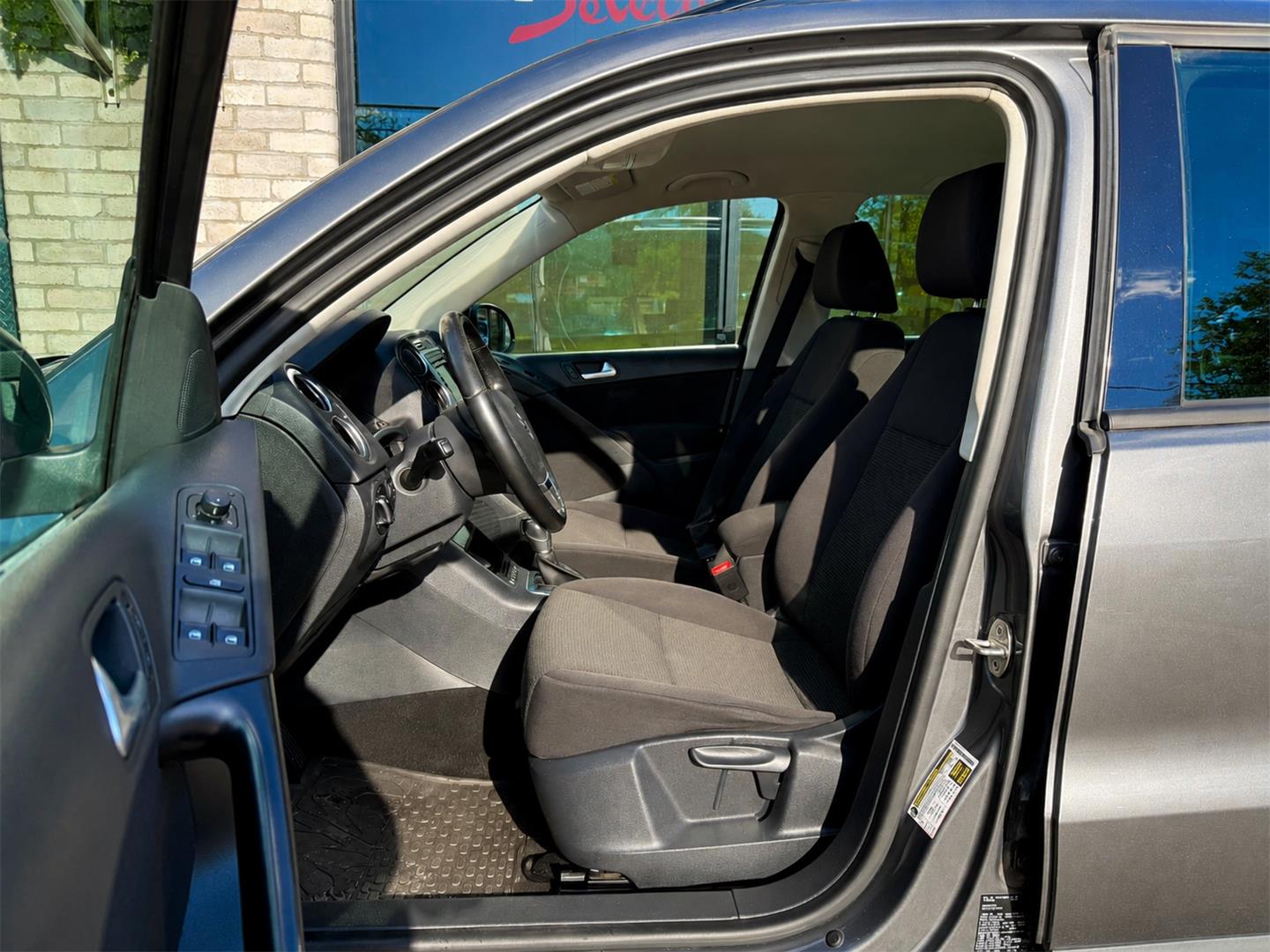 volkswagen Tiguan 2015 - 25