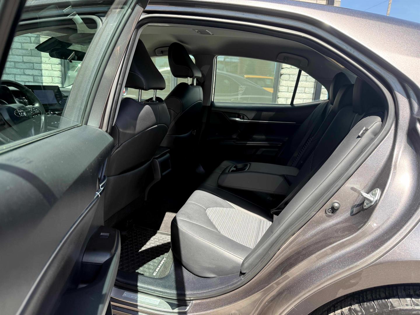 toyota Camry 2024 - 26