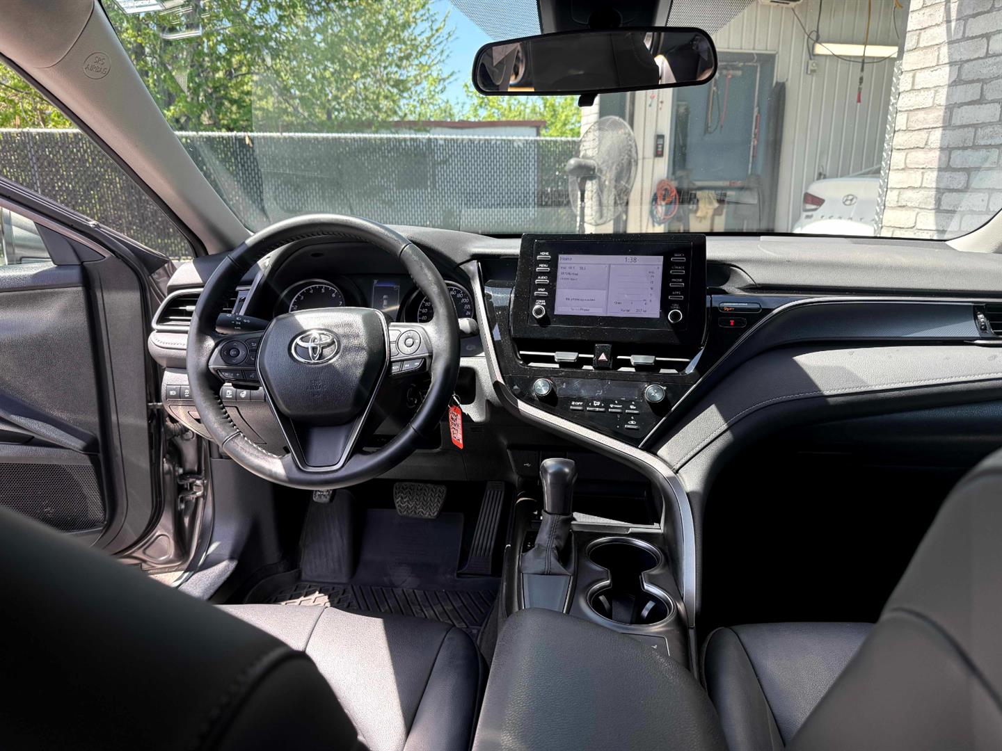 toyota Camry 2024 - 27