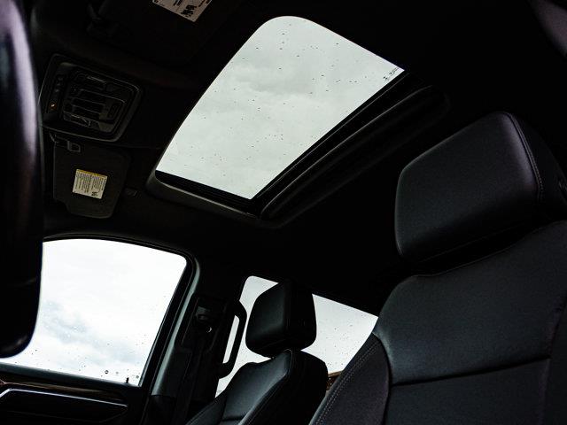 chevrolet Silverado 1500 2022 - 16