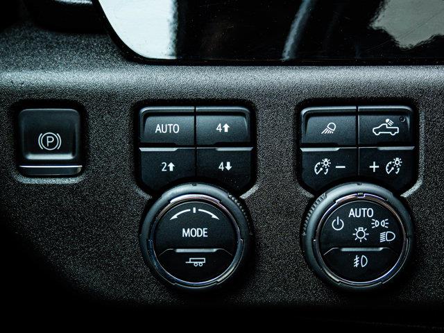 chevrolet Silverado 1500 2022 - 19