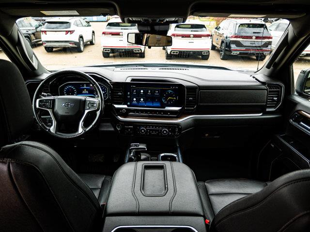 chevrolet Silverado 1500 2022 - 32