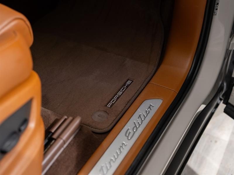 porsche Cayenne 2023 - 19