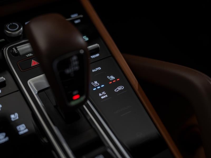 porsche Cayenne 2023 - 25