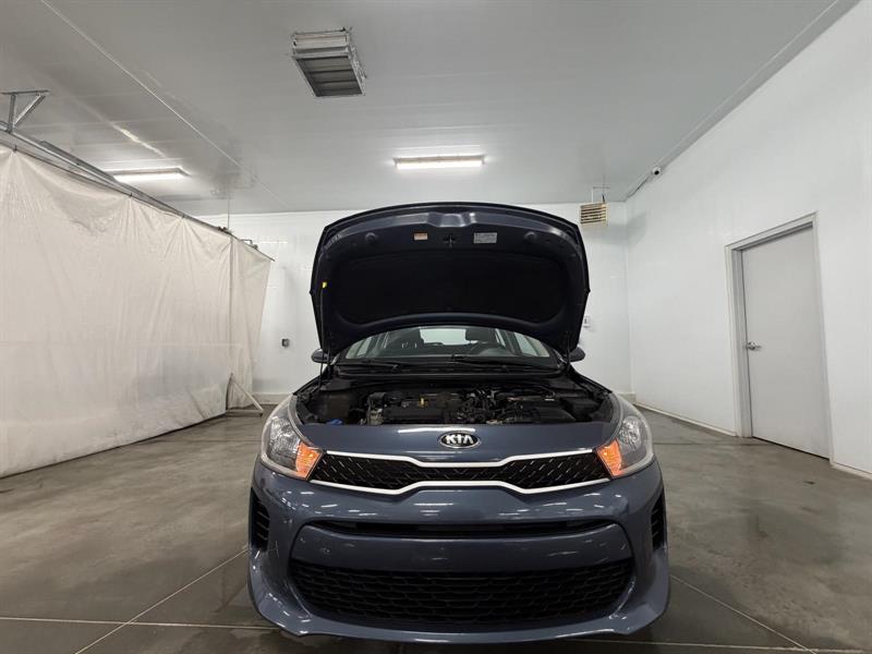 kia Rio 2020 - 11