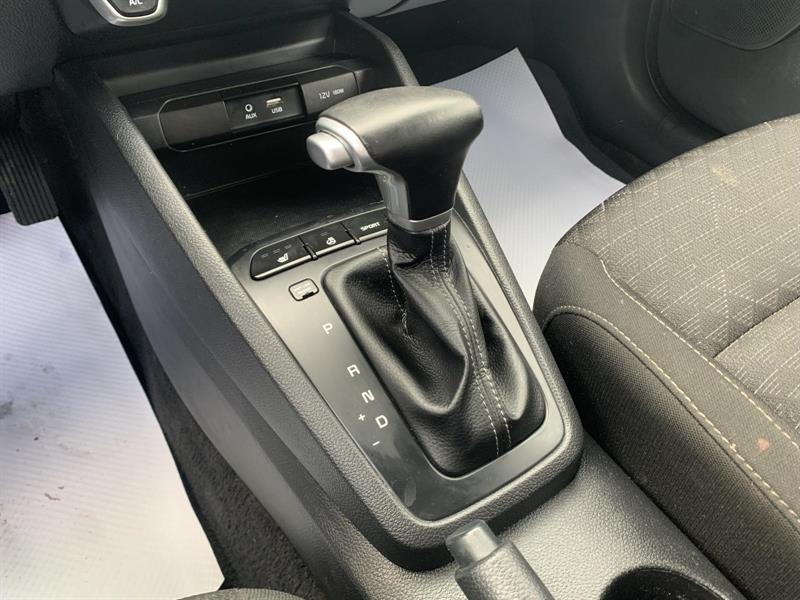 kia Rio 2020 - 17