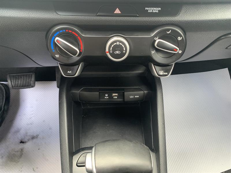 kia Rio 2020 - 18