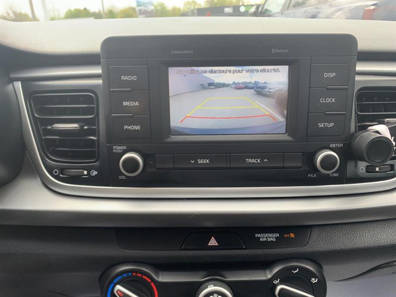 kia Rio 2020 - 19