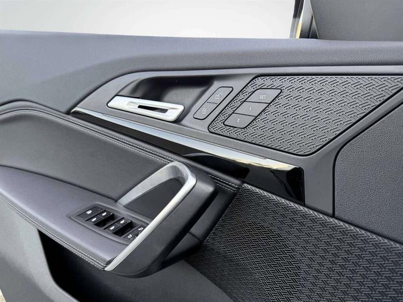 bmw X1 2023 - 18