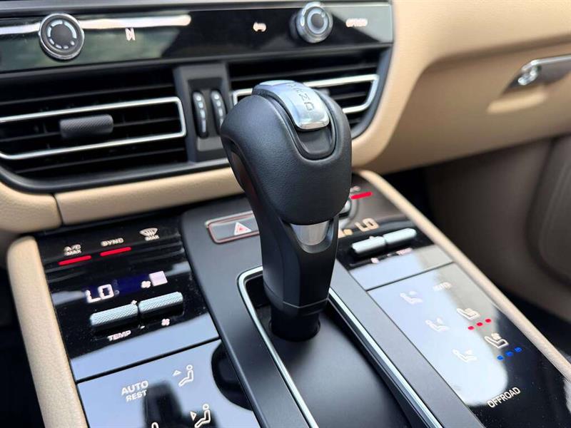 porsche Macan 2023 - 28