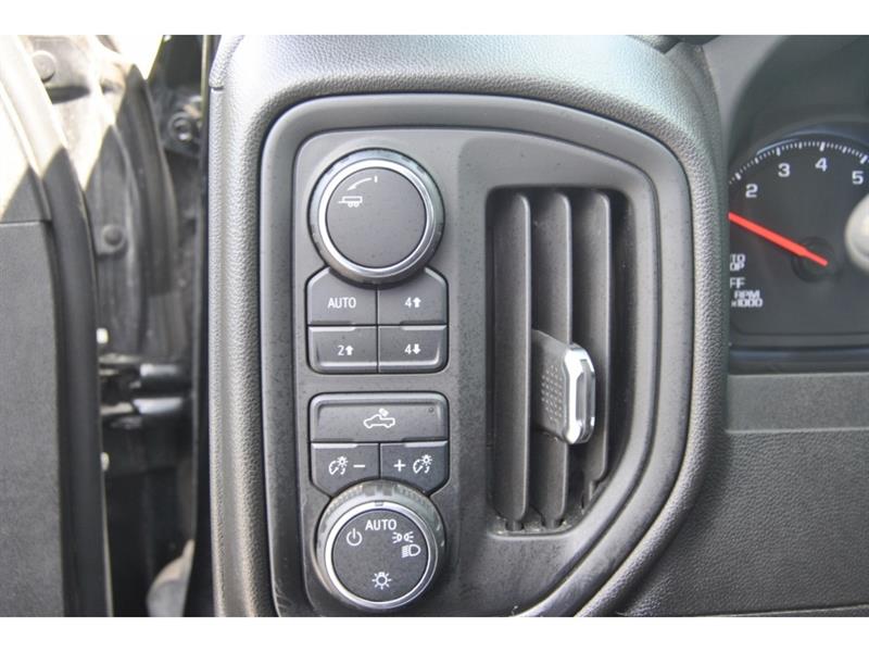 chevrolet Silverado 1500 2024 - 15