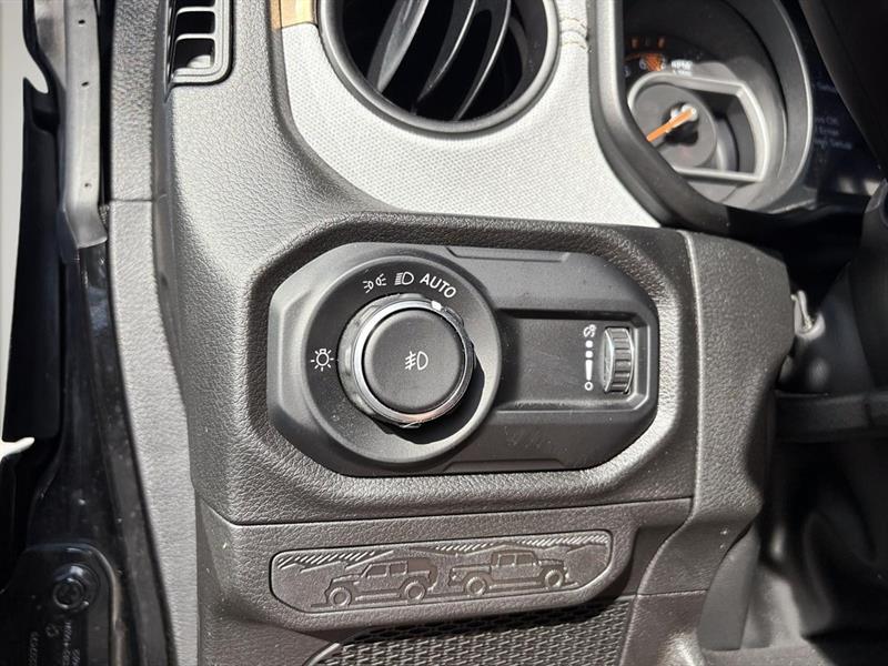 jeep Wrangler 2024 - 11