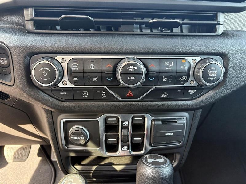 jeep Wrangler 2024 - 19