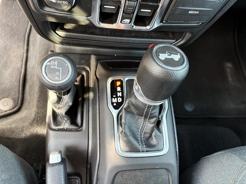 jeep Wrangler 2024 - 21