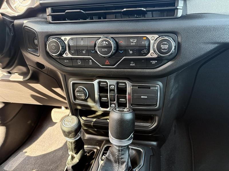 jeep Wrangler 2024 - 22