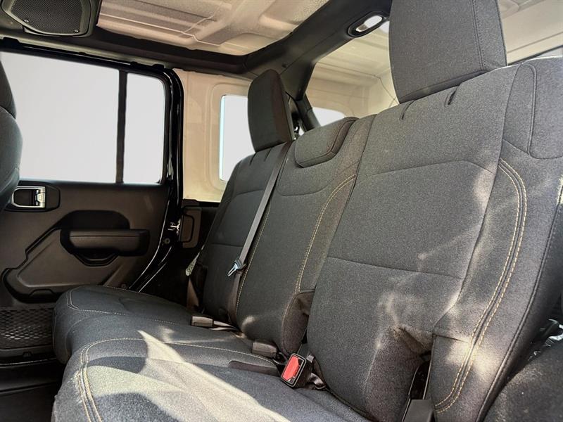 jeep Wrangler 2024 - 26