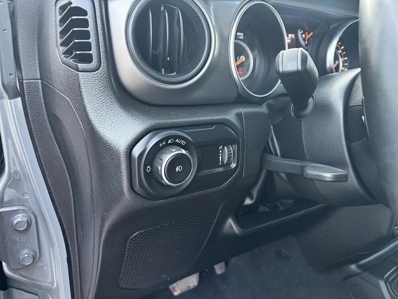 jeep Wrangler 2023 - 10