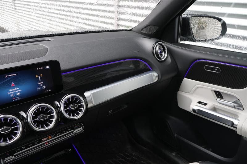 mercedes-benz GLB-Class 2022 - 17