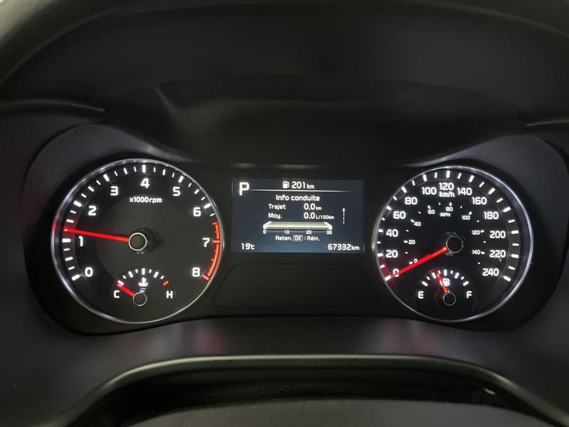 kia Forte 2023 - 11