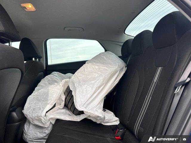 hyundai Elantra 2021 - 26