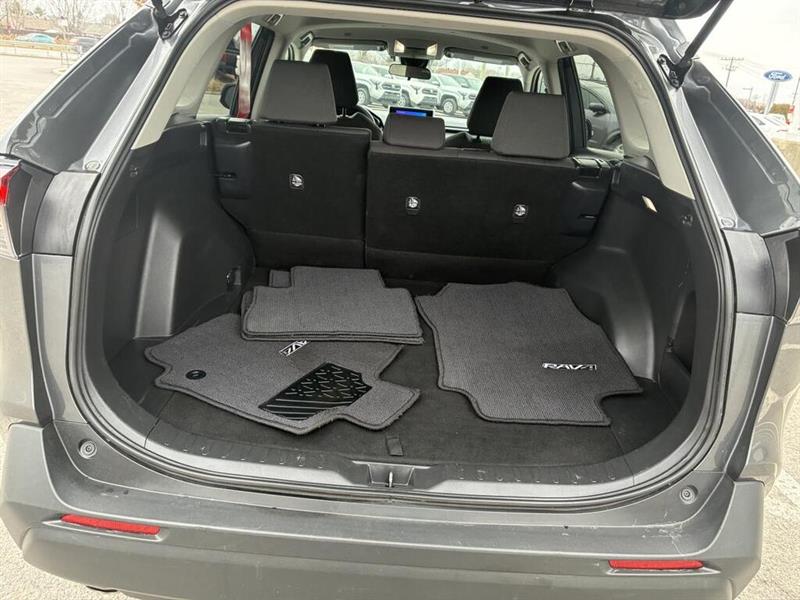 toyota RAV4 2023 - 11