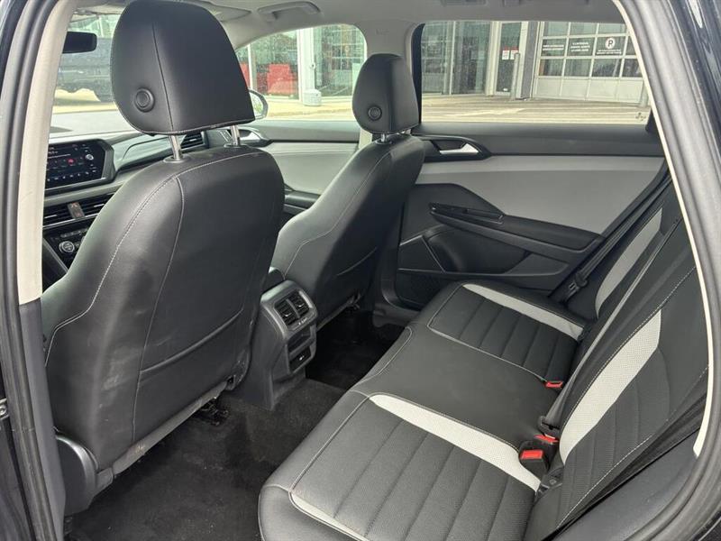 volkswagen Taos 2023 - 12