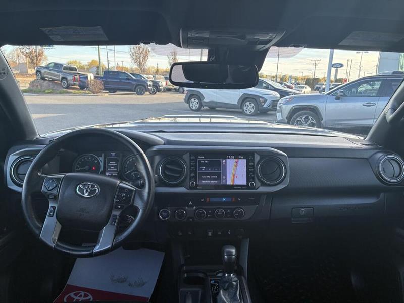 toyota Tacoma 2023 - 16