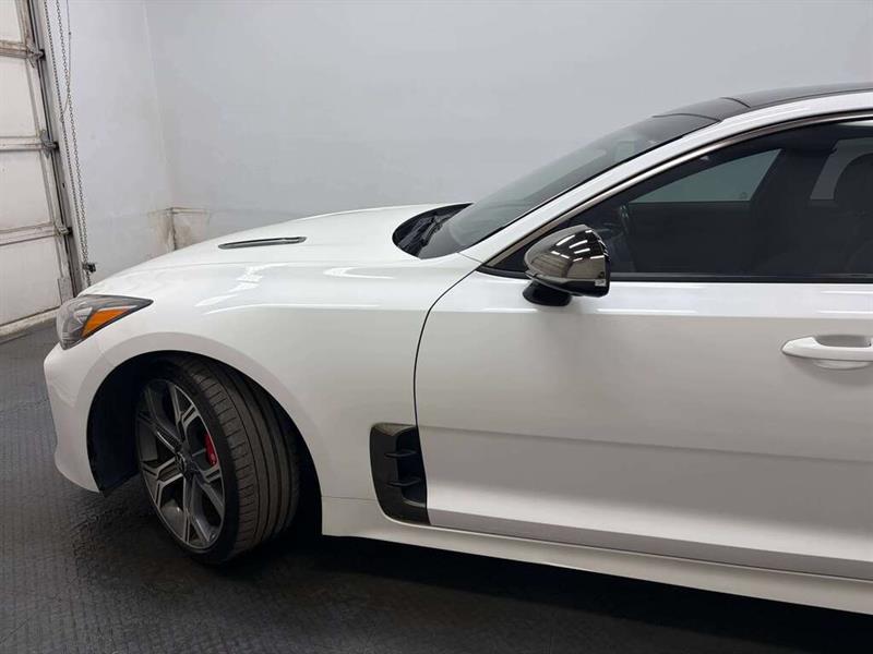 kia Stinger 2019 - 3