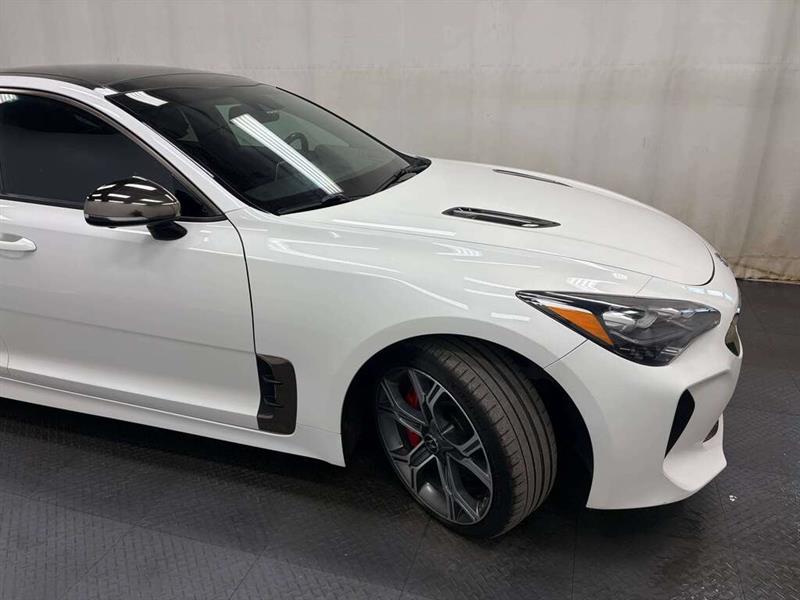 kia Stinger 2019 - 14