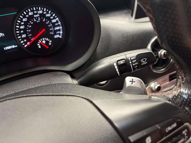 kia Stinger 2019 - 23
