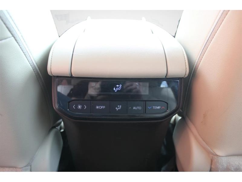 toyota Highlander 2022 - 19