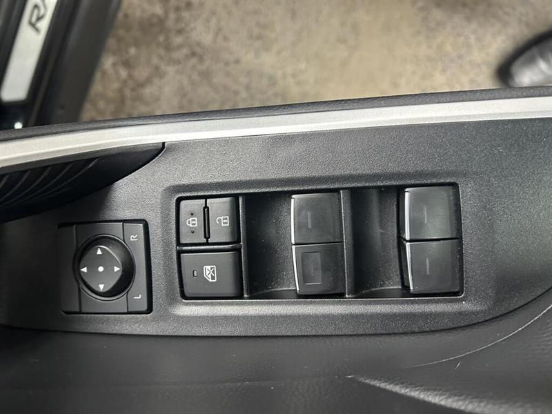 toyota RAV4 2023 - 17