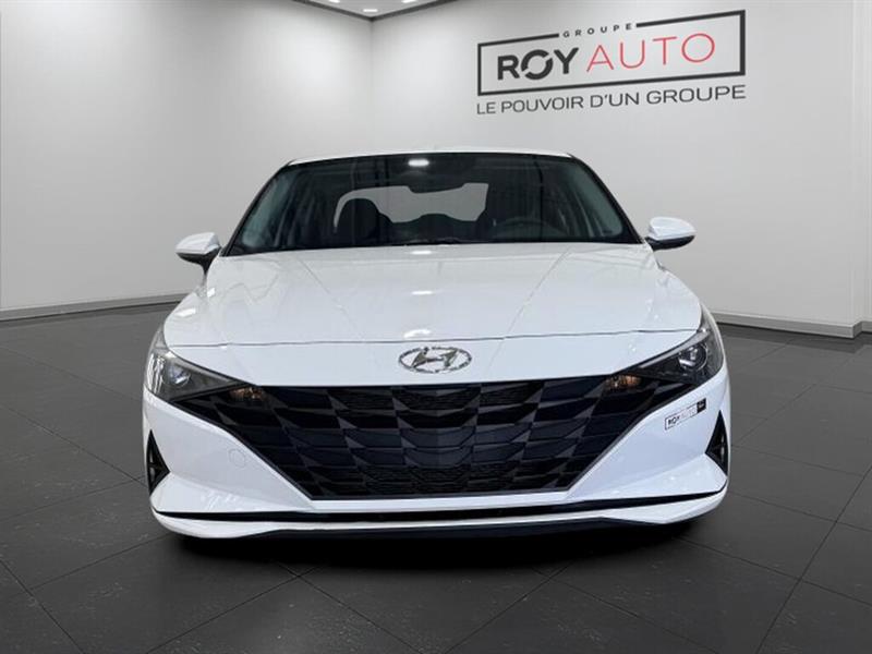 hyundai Elantra 2022 - 2