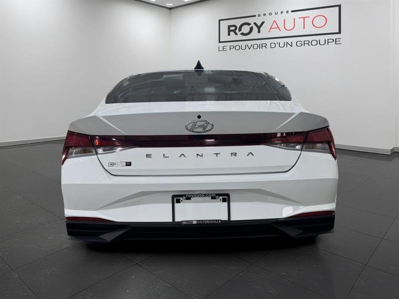 hyundai Elantra 2022 - 4