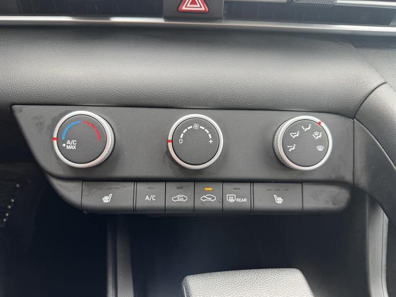 hyundai Elantra 2022 - 17
