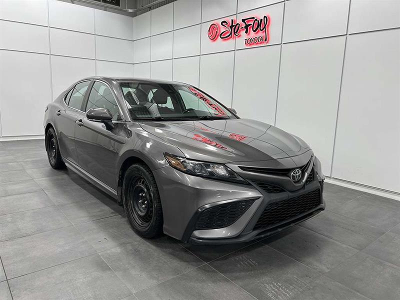 toyota Camry 2021