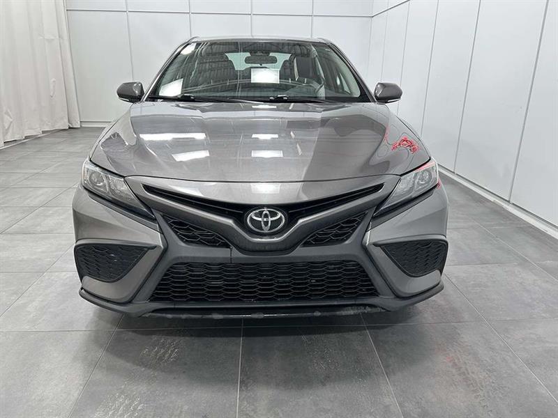 toyota Camry 2021 - 2