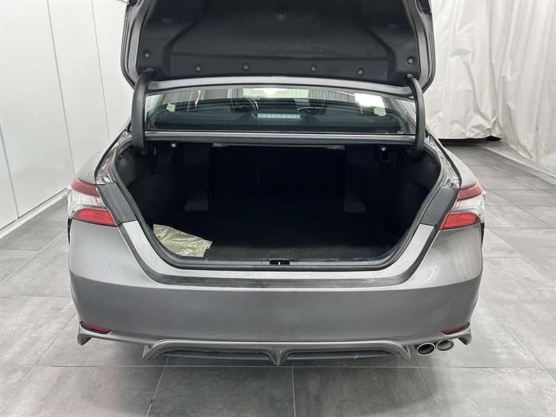 toyota Camry 2021 - 8