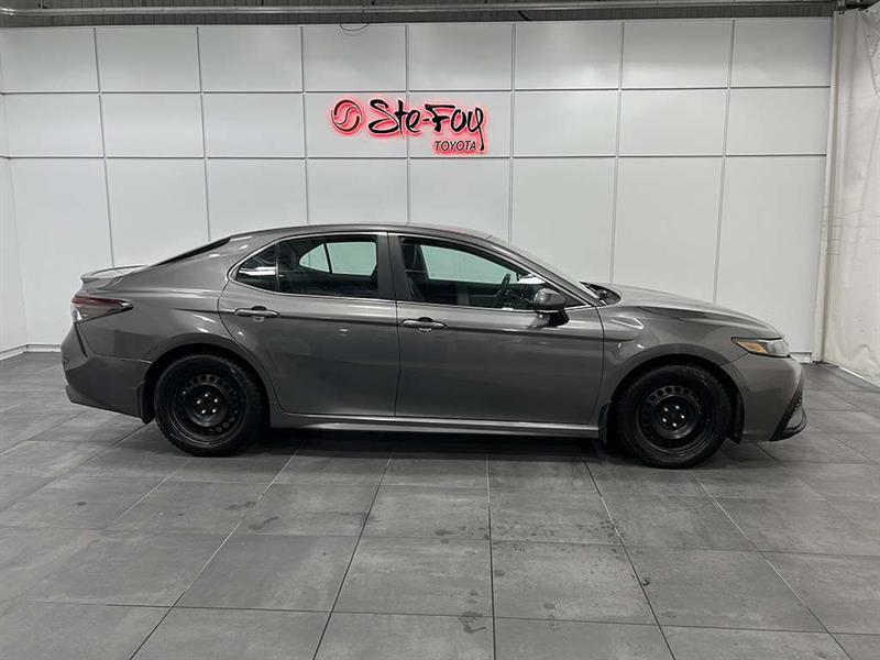 toyota Camry 2021 - 11