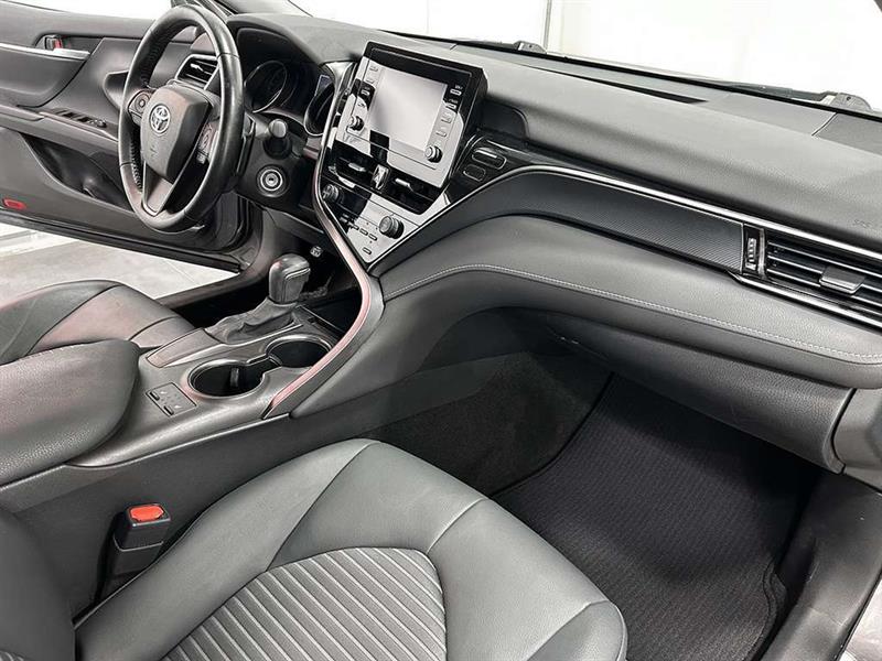 toyota Camry 2021 - 13