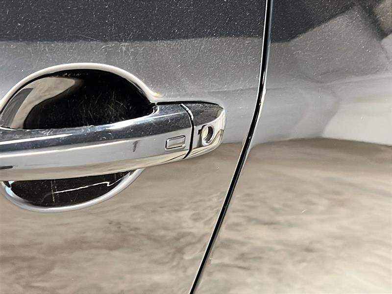 nissan Rogue 2023 - 25