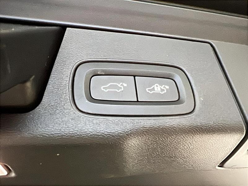 volvo XC60 2023 - 15