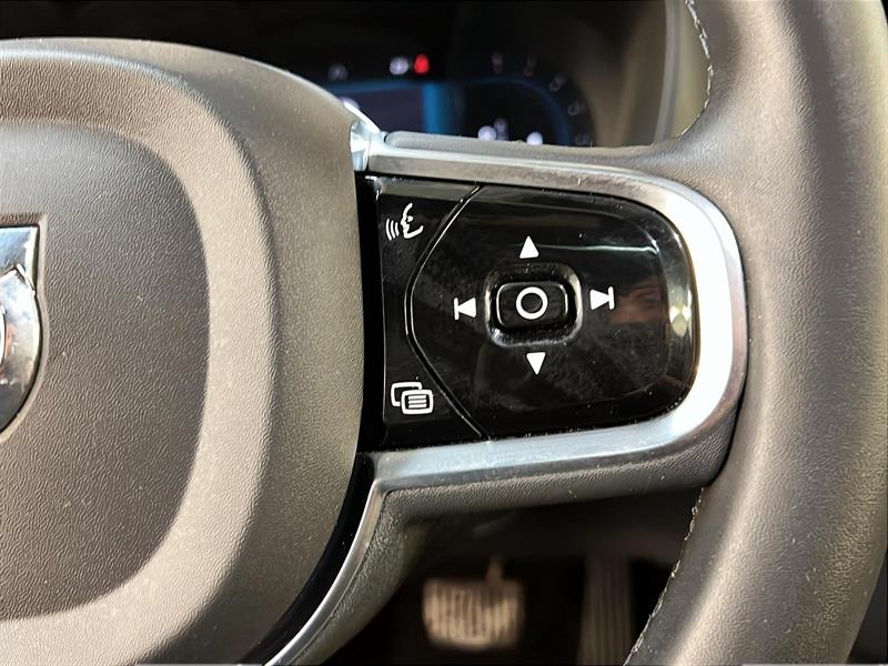volvo XC60 2023 - 22