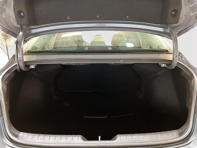hyundai Elantra 2025 - 12
