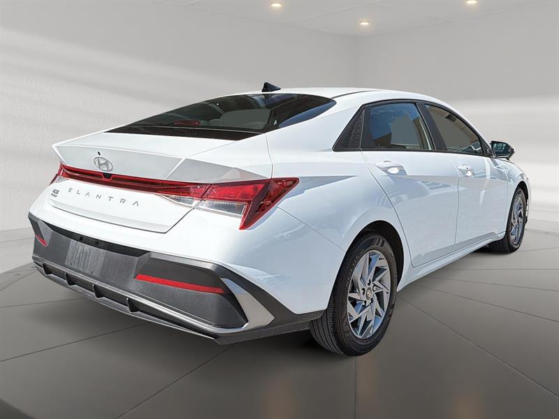 hyundai Elantra 2024 - 4