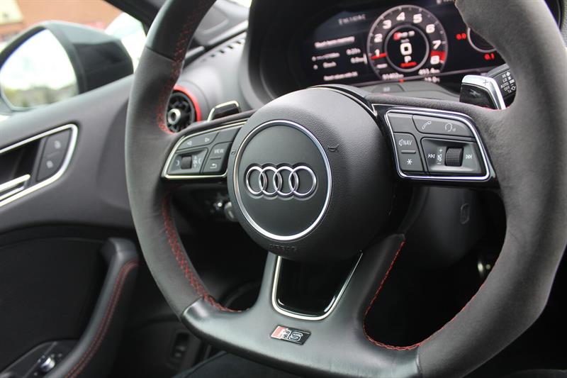 audi RS 3 berline 2019 - 13
